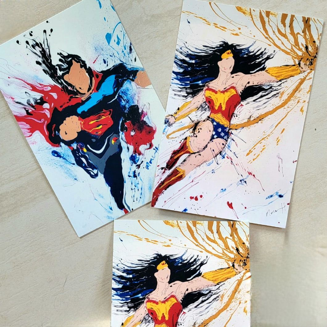 WONDER WOMAN SUPER MAN TWO SIDES 6X9 PRINTED CARD, BASED ON MONA HELMY ART PAINTING